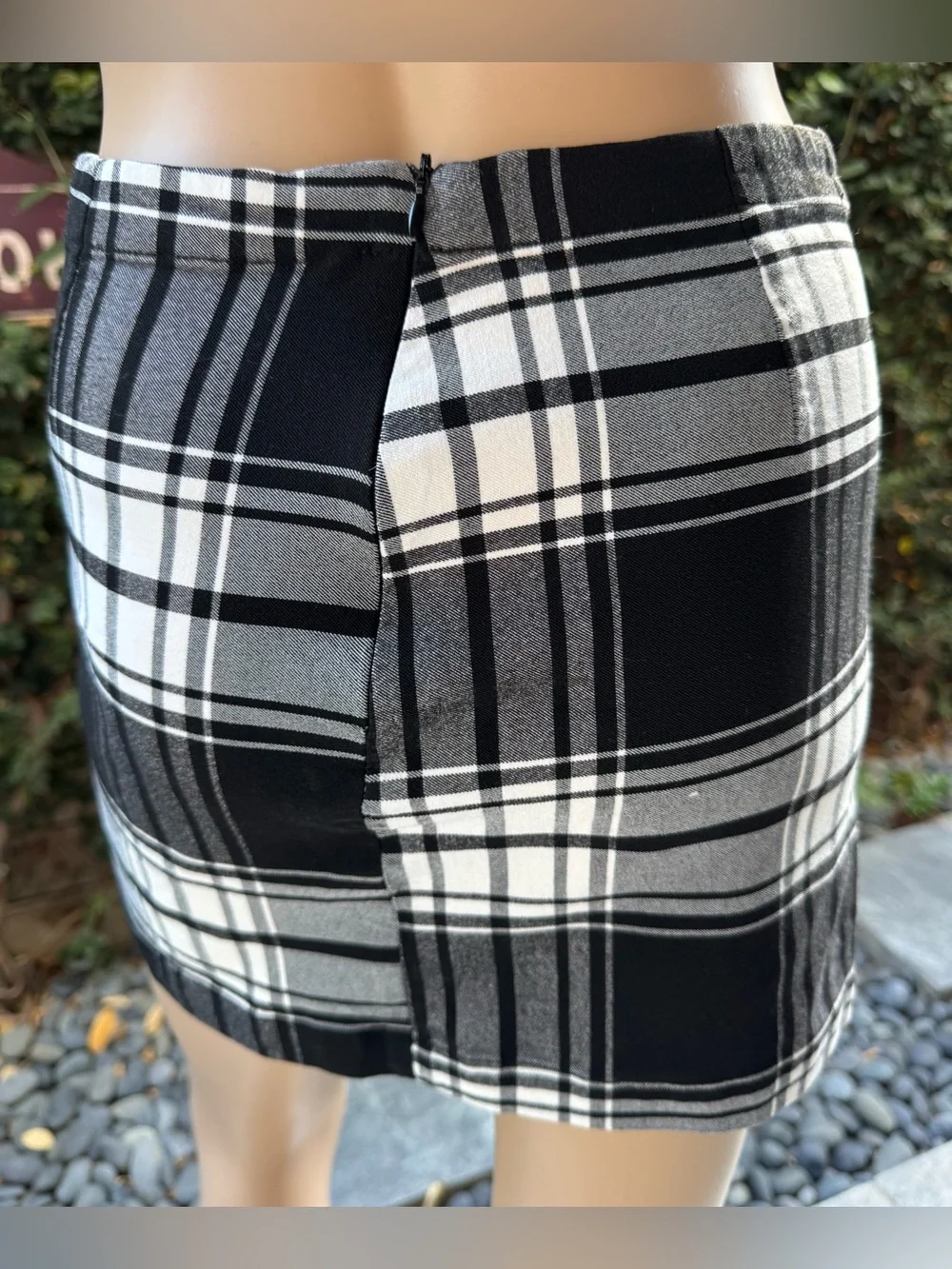 Urban Outfitters Black and White Plaid Pencil Skirt